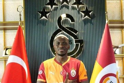 费内巴切引援：塞梅多和什克悍勇助阵，奥斯梅恩意甲金靴回归！