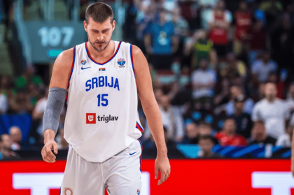 芬兰爆冷淘汰塞尔维亚！约基奇33+8马尔卡宁29+8